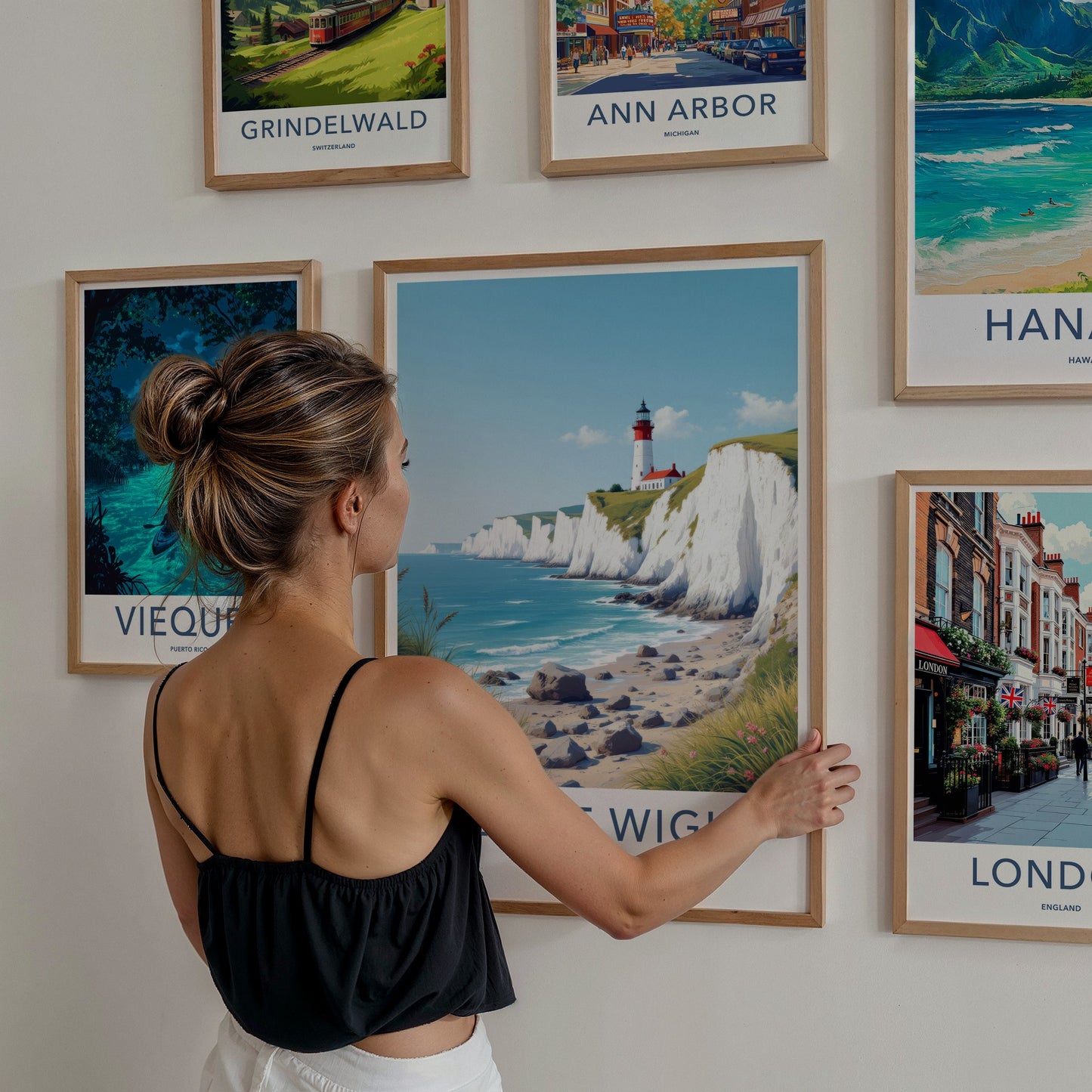 Isle of Wight Poster - United Kingdom Travel Art - White Cliffs Lighthouse Home Decor