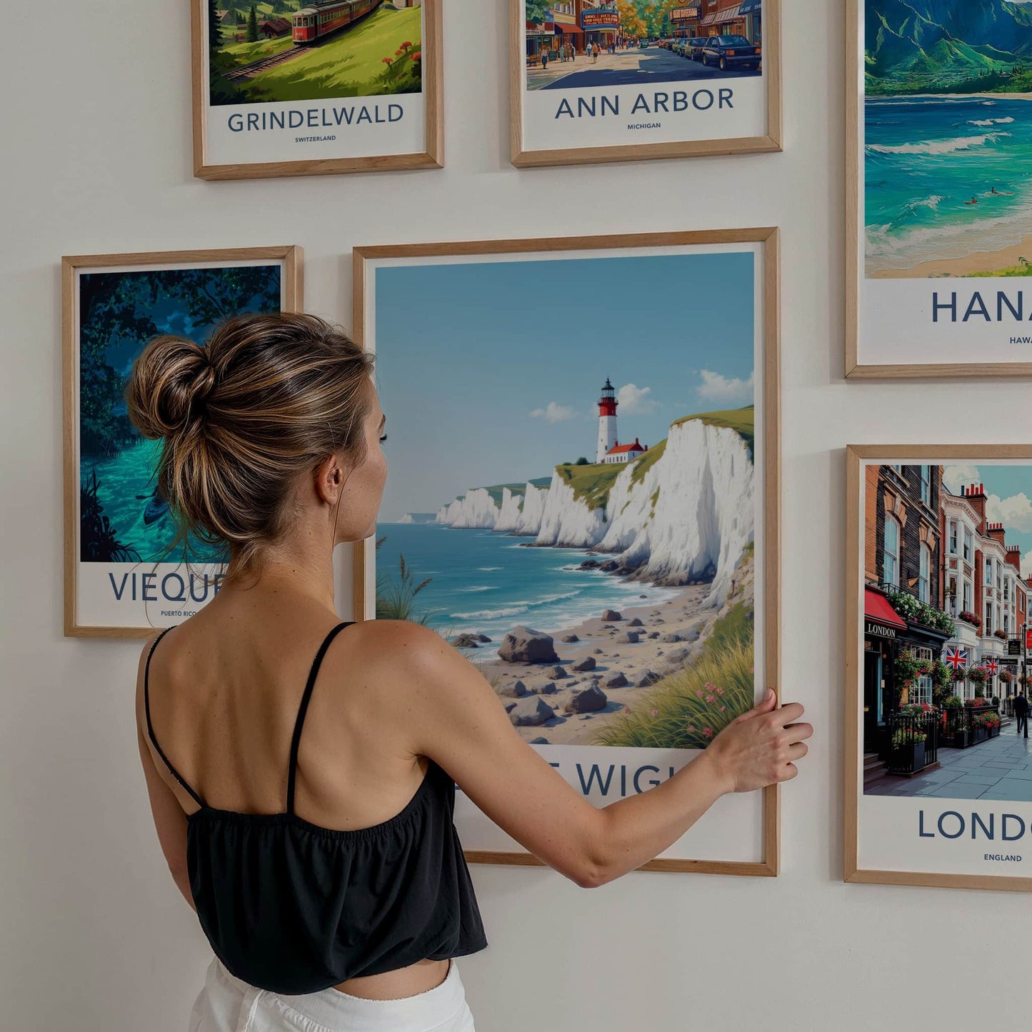 Isle of Wight Poster - United Kingdom Travel Art - White Cliffs Lighthouse Home Decor