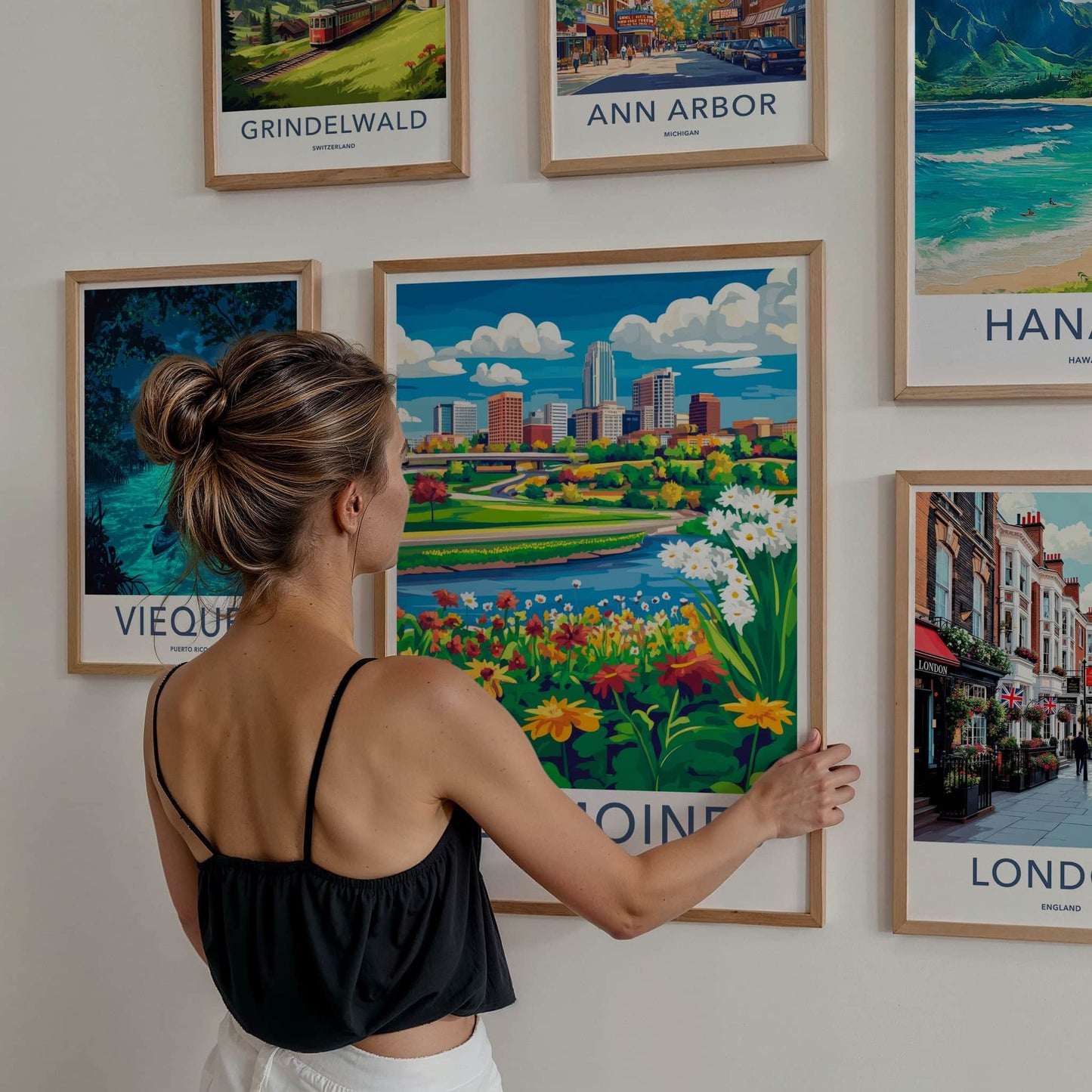 Des Moines Poster - Iowa Travel Art - Vibrant City River Home Decor