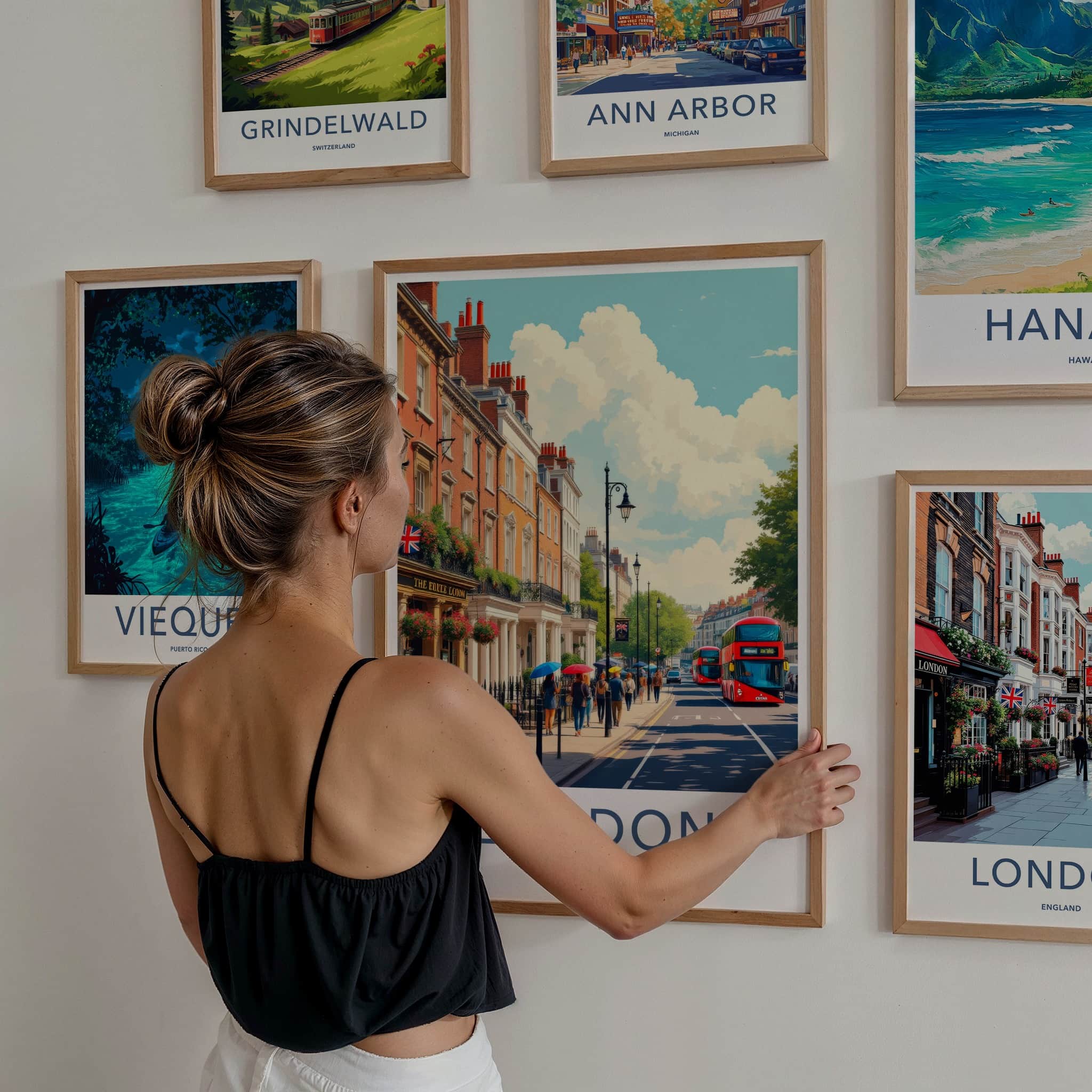 London Poster - England Travel Art - Bustling London Street Home Decor